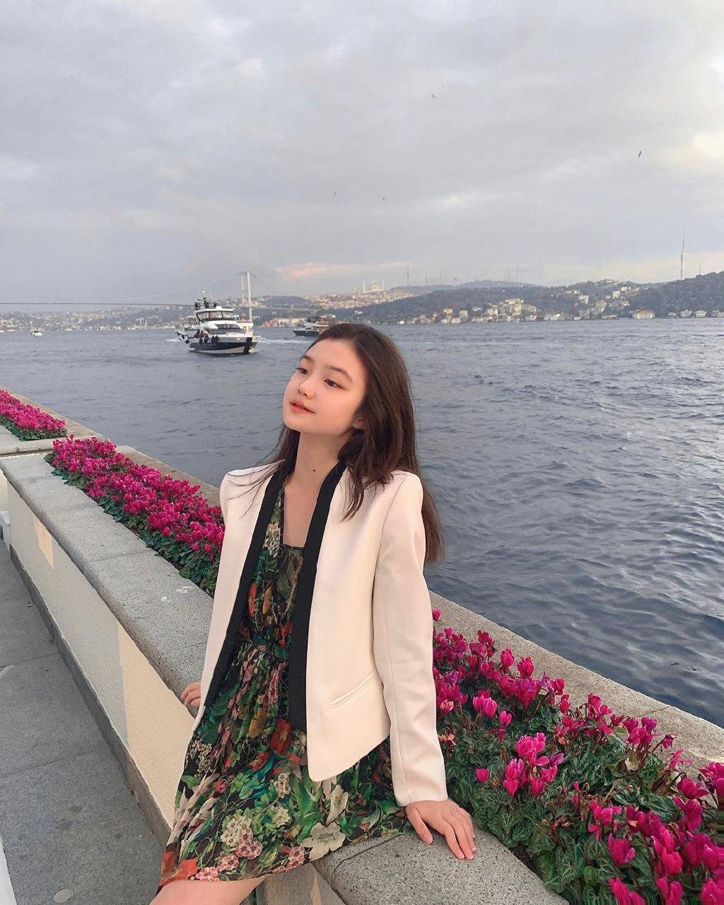ส่องภาพ Tianyi Wang สาวน้อยฮ่องกงวัย 15 ที่ชาวเน็ตต่างพากันหลงใหลในความ ...