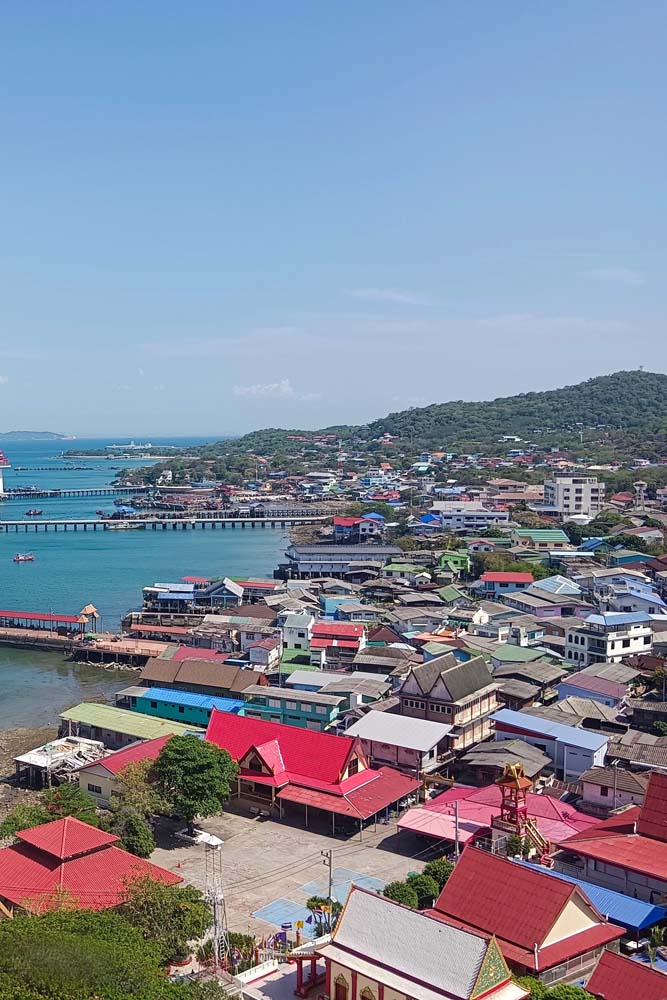 เกาะสีชัง