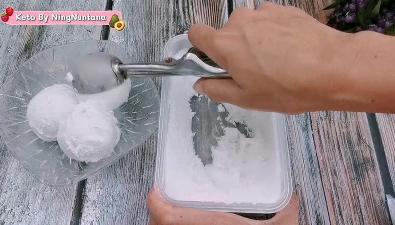 ไอศกรีมกะทิสด