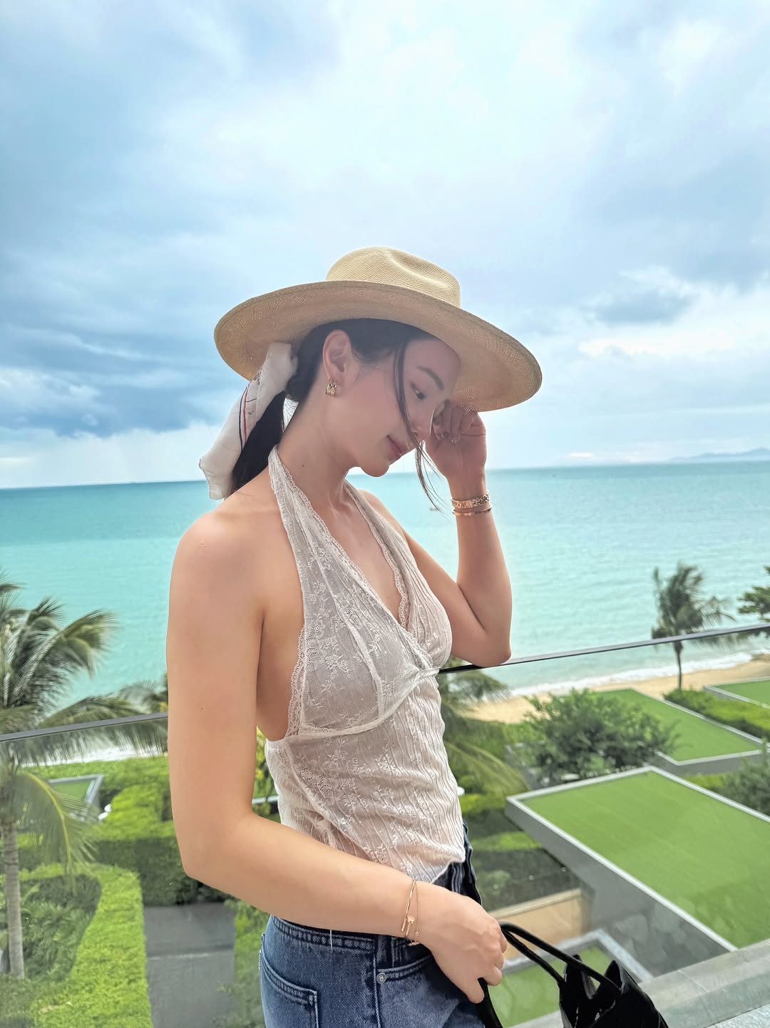 บัว นลินทิพย์ อดีตนางเอกวิก 3 นุ่งทูพีซ