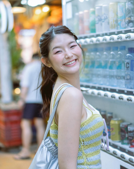 คิ้ว อนงค์นาถ