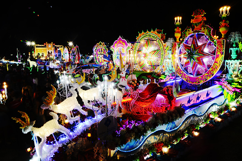 งานแห่ดาวคริสต์มาส 2568 ท่าแร่ สกลนคร