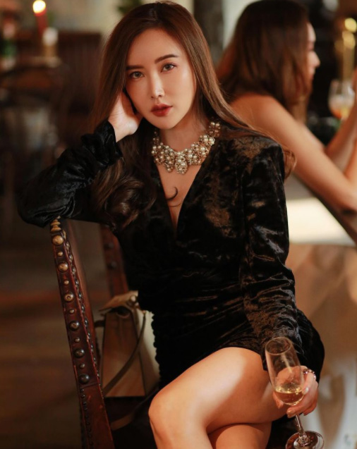 อดีตนักแสดง