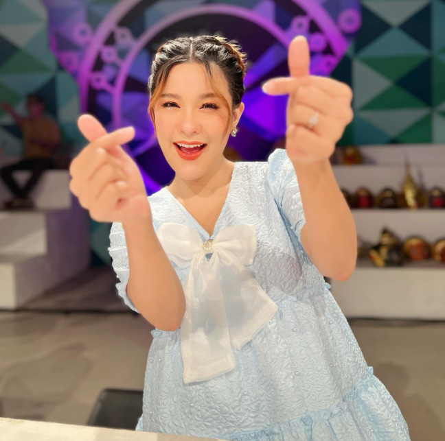 เปาวลี พรพิมล ประวัติ 7 เรื่องน่ารู้จักของนักร้องลูกทุ่งเสียงใส แล้วจะยิ่งหลงรักเธอ