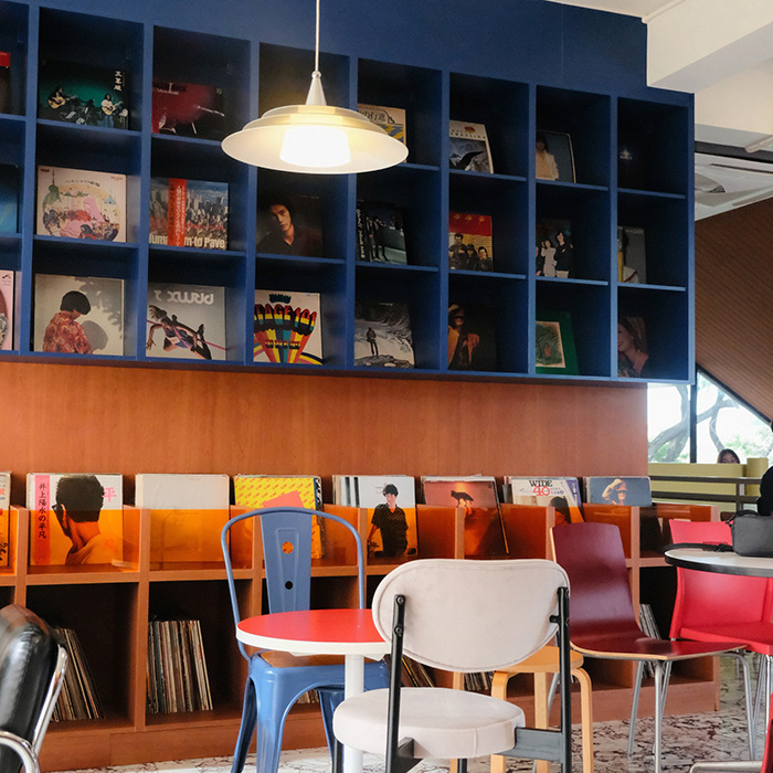 คาเฟ่ลาดพร้าว71