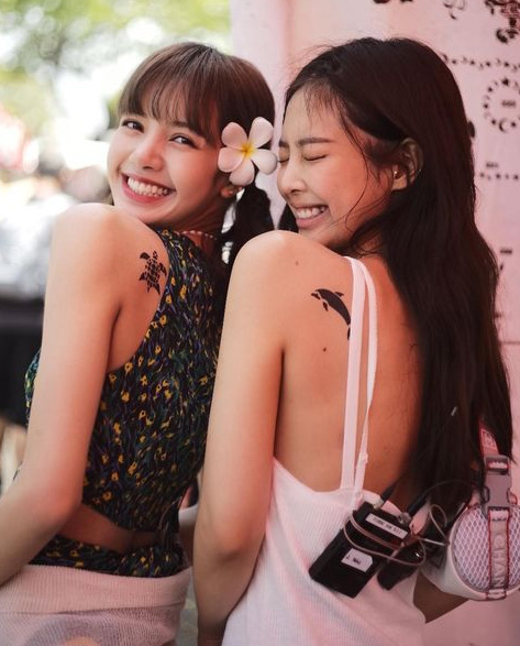 ลิซ่า BLACKPINK รอยสัก