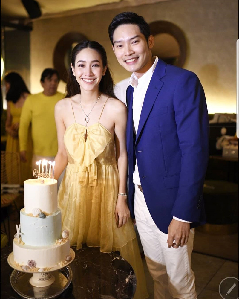 มิน พีชญา