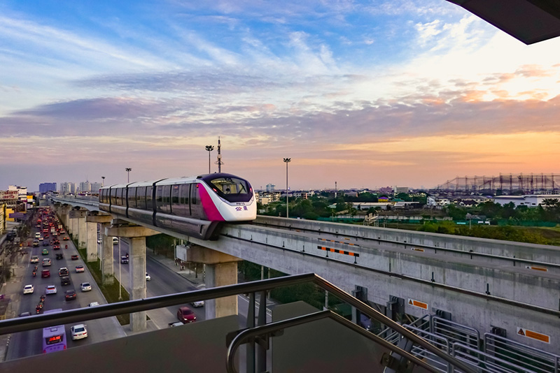 ไหว้พระ 9 วัด ตามเส้นทางรถไฟฟ้าสายสีชมพู