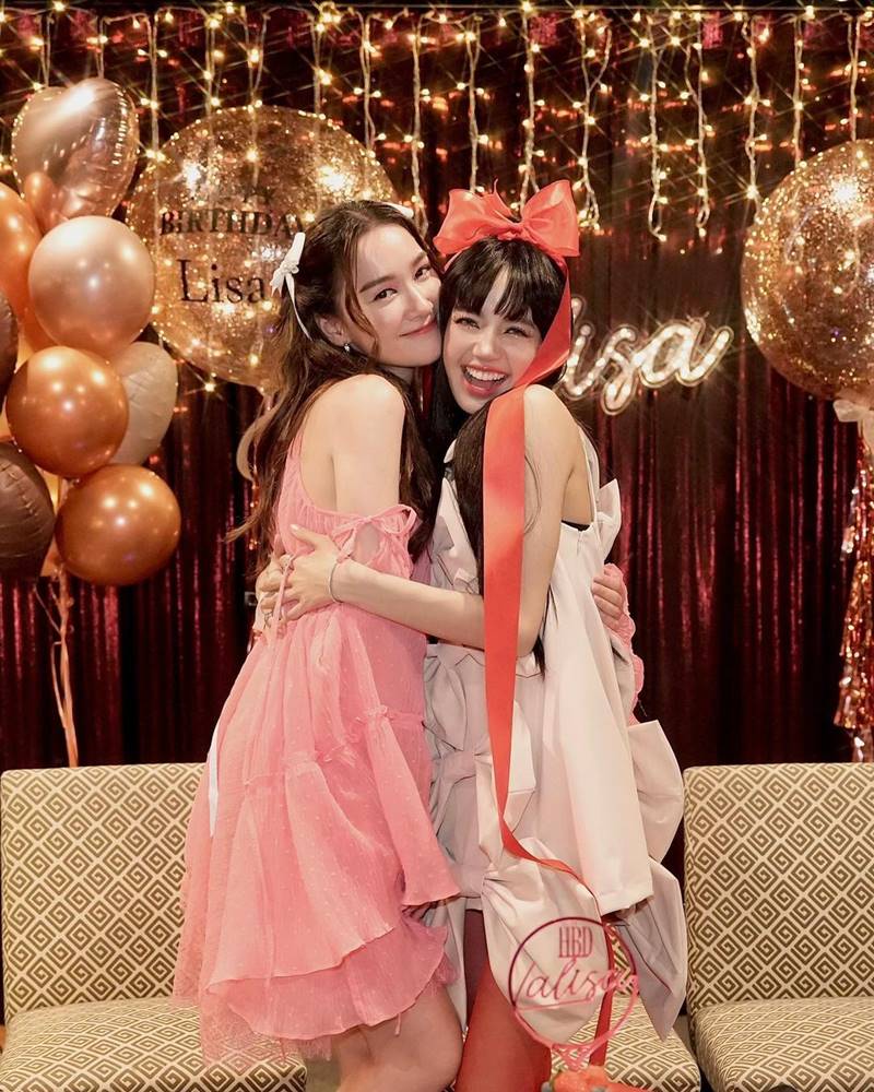 ลิซ่า BLACKPINK