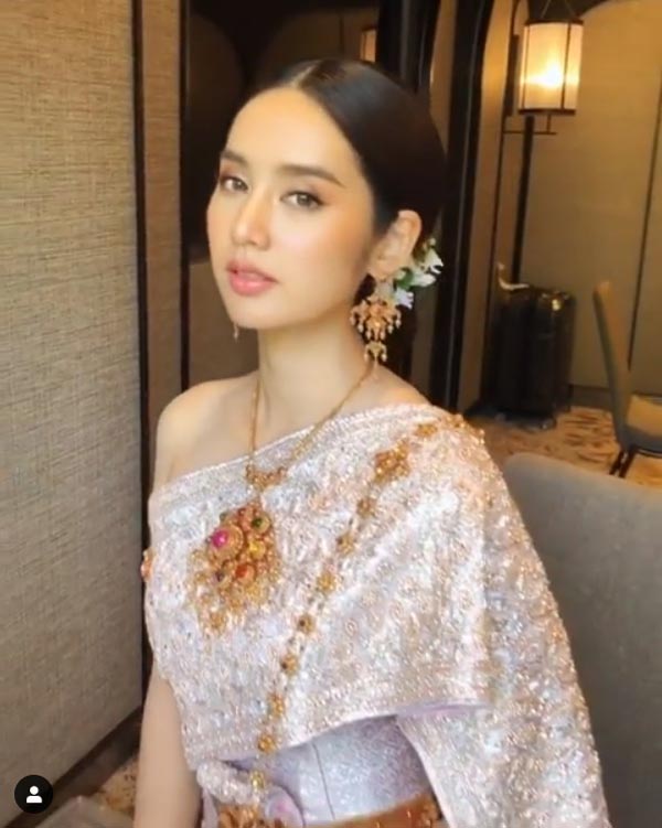 มะนาว ศรศิลป์