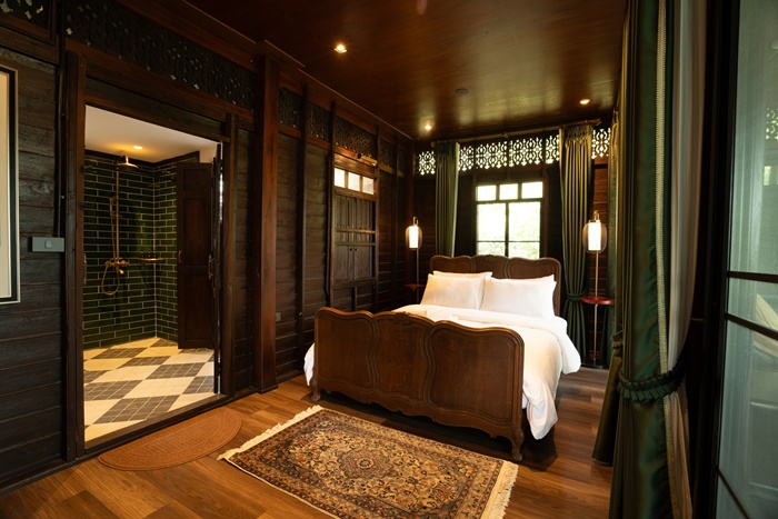 บ้านไม้โบราณ