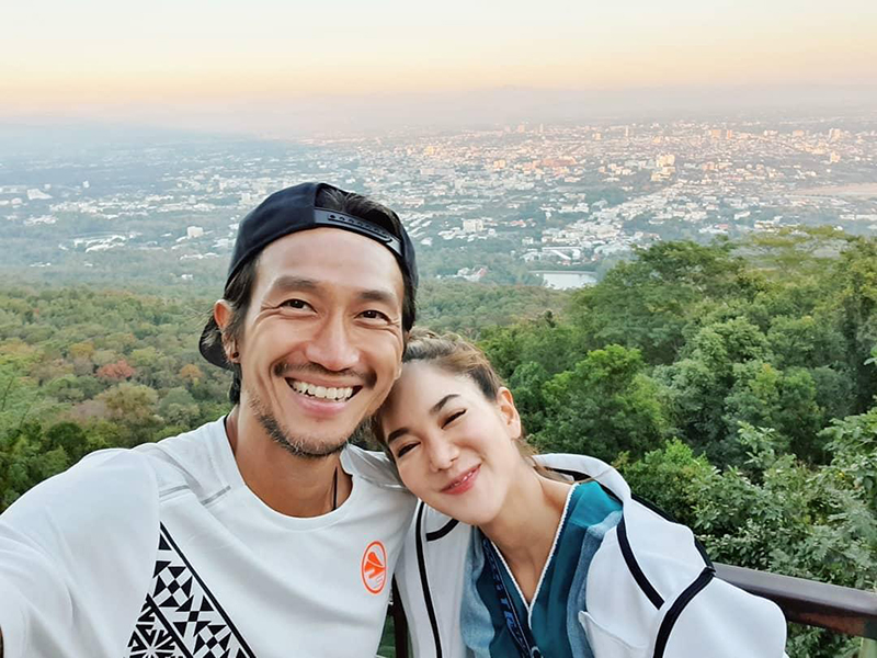 ตูน ก้อย