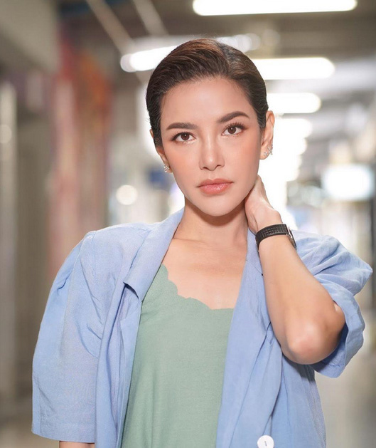 อ้อม พิยดา