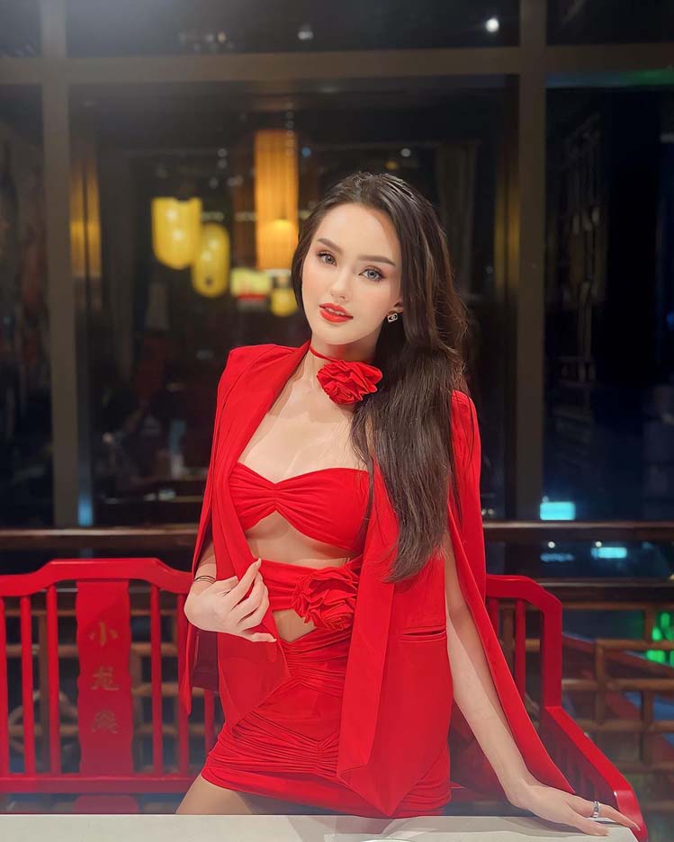 นาย ชนุชตรา