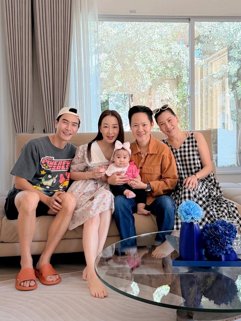 ตู่ ปิยวดี เผยโมเมนต์ปลื้มใจ เมื่อลูกสาวต้อนรับ แพทริเซีย และลูก ๆ