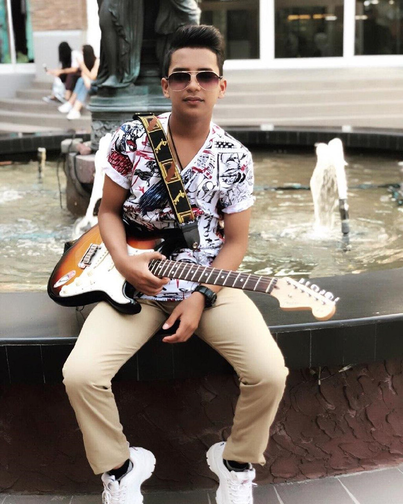 เก้า เกริกพล