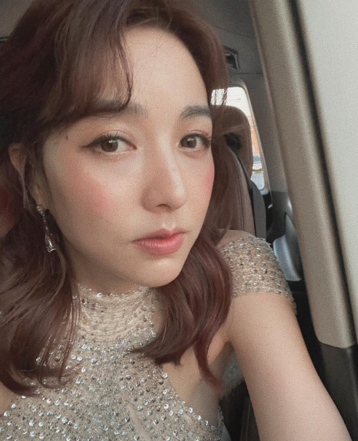 ประวัติ เจมส์ กณิการ์ ภรรยาคนสวยของ เชน ธนา ดีกรีนางงามเวทีดัง