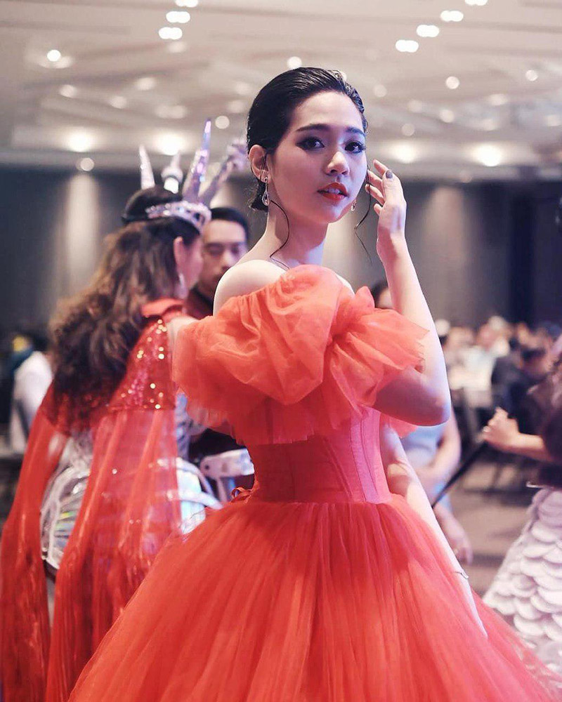 บิ๊นท์ สิรีธร