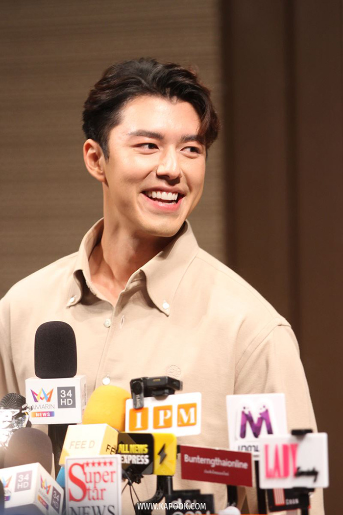 นาย ณภัทร