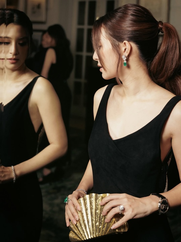 ไฮโซเซนต์ มิว นิษฐา