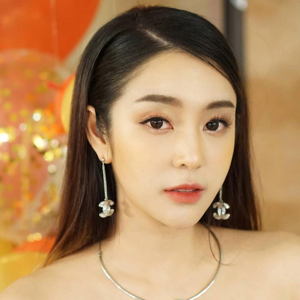 แป้ง เดอะสตาร์