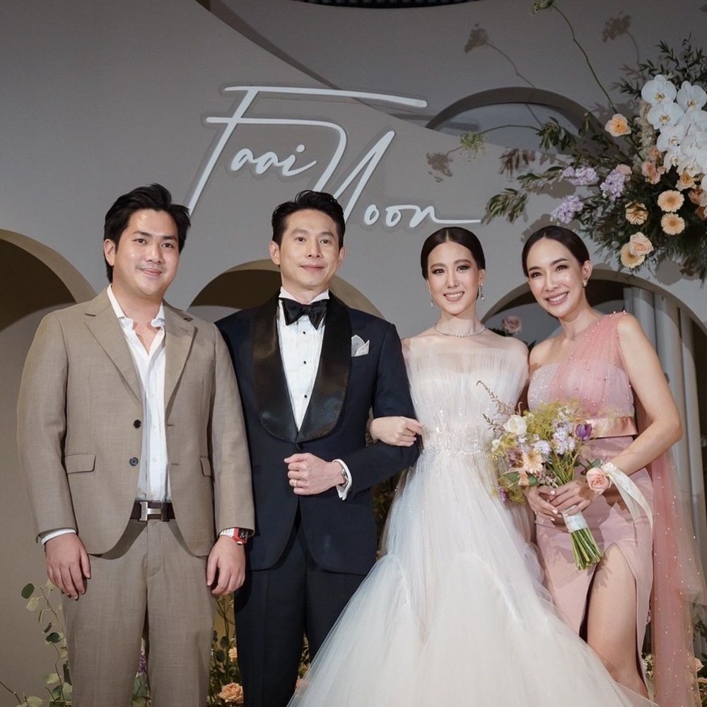 ฝ้าย นิชานันท์ แต่งงาน