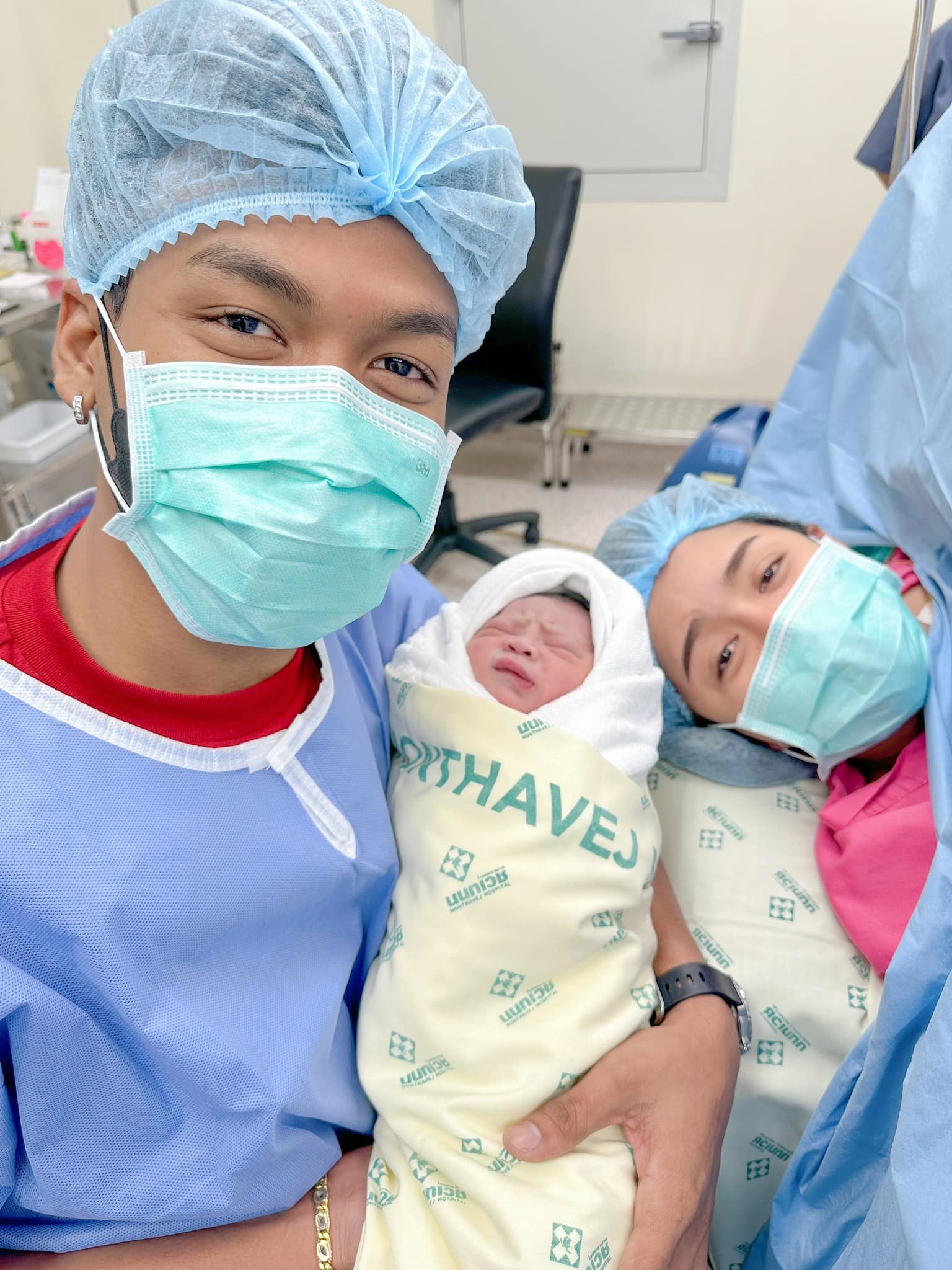 โชค รถแห่