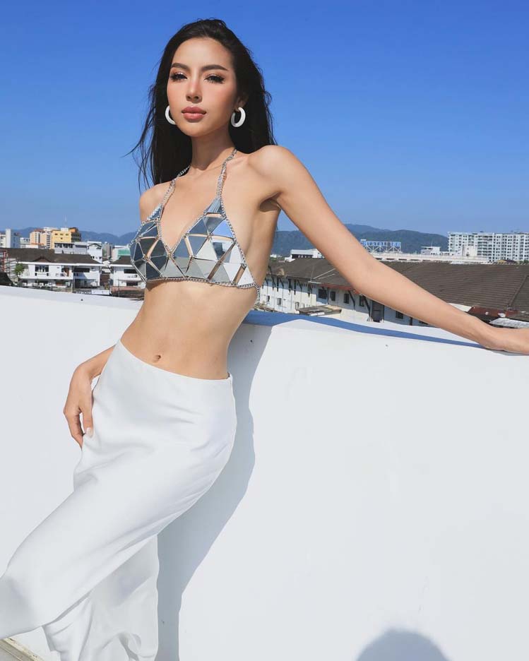 ใบเฟิร์น กัญภัสภร