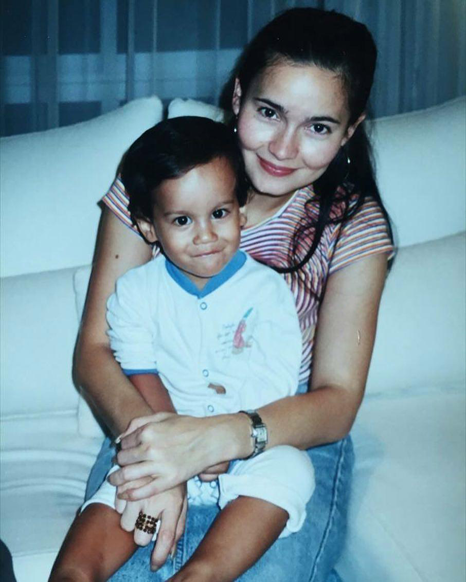 ไอซ์ พาริส, แม่ลูกดารา