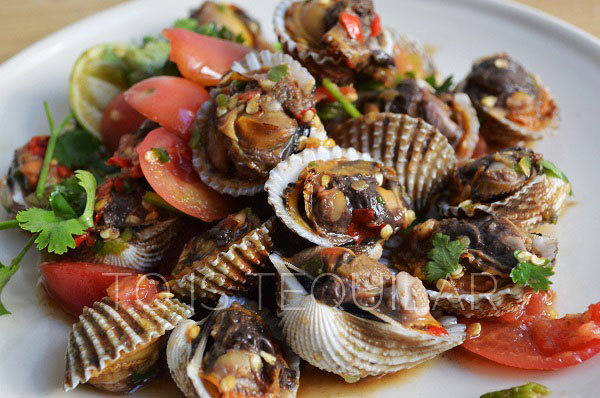 อาหารไทยใส่ปลาร้า