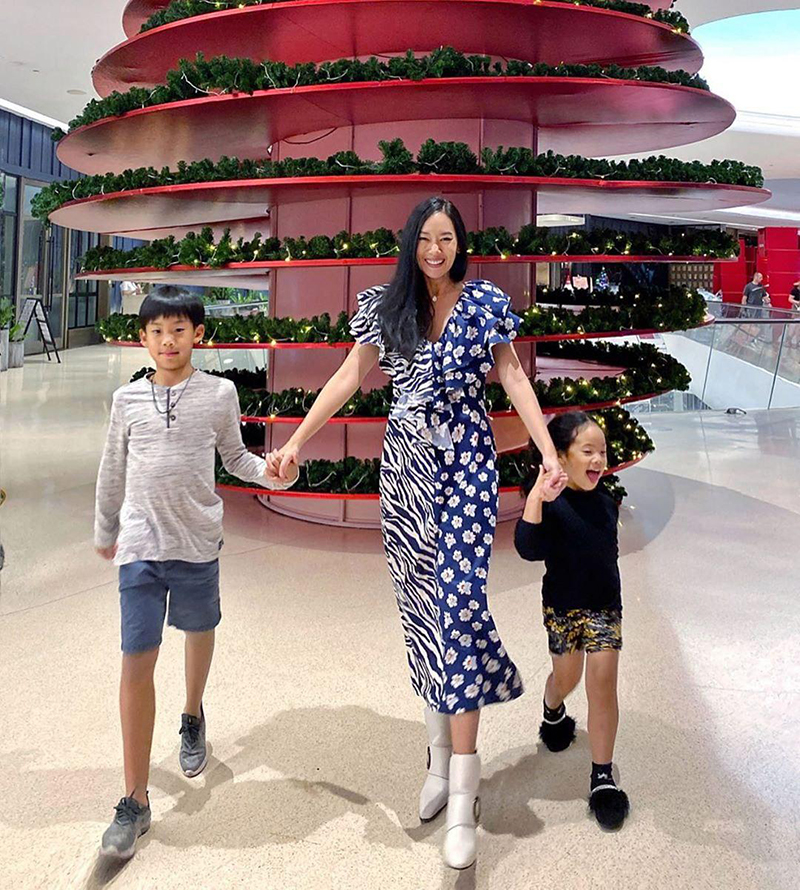 ออม นวดี