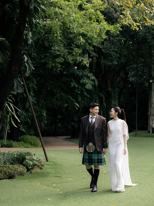 ภาพมายด์ ลภัสลัล  พาย สุนิษฐ์  ในงานหมั้น