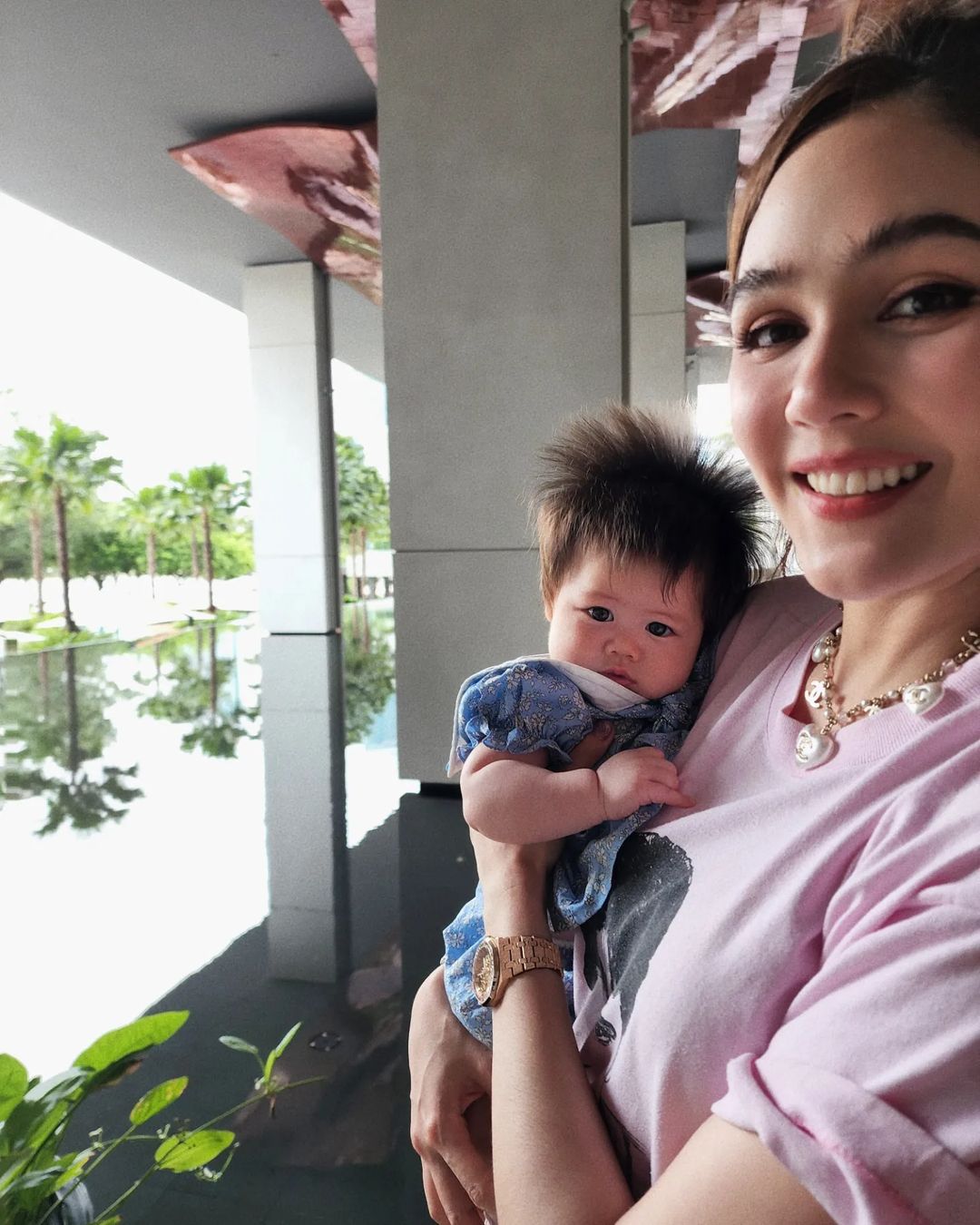 ชมพู่ อารยา 