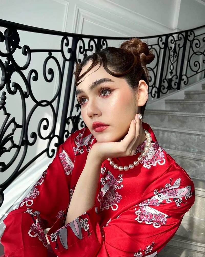 ชมพู่ อารยา