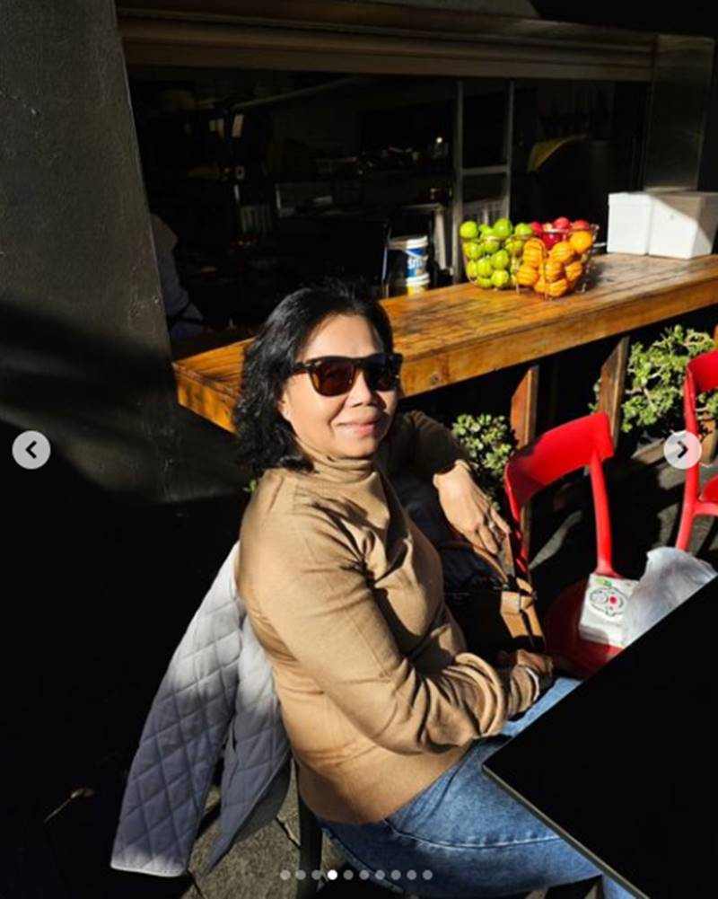 แม่ชมพู่ อารยา