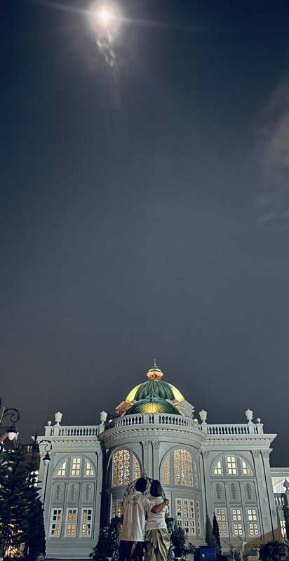 เปิดภาพบ้านหมอชลน่าน ศรีแก้ว หัวหน้าพรรคเพื่อไทย สวยอลังการ 