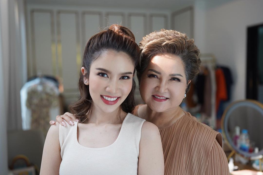 โต๋๋  ไบรท์  