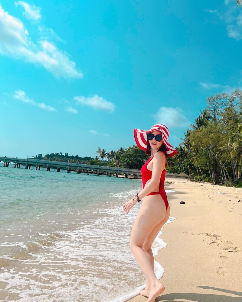 เชอรี่ สามโคก