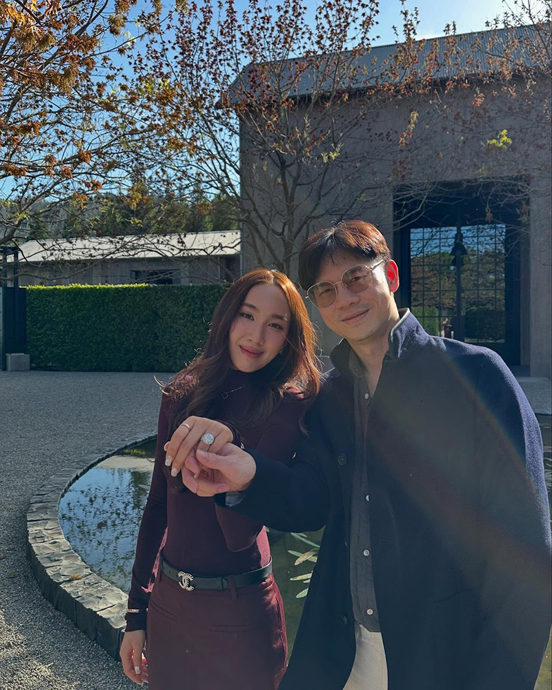  เกิร์ลกรุ๊ปสาวเซอร์ไพรส์ แฟนหนุ่มนักธุรกิจขอแต่งงาน