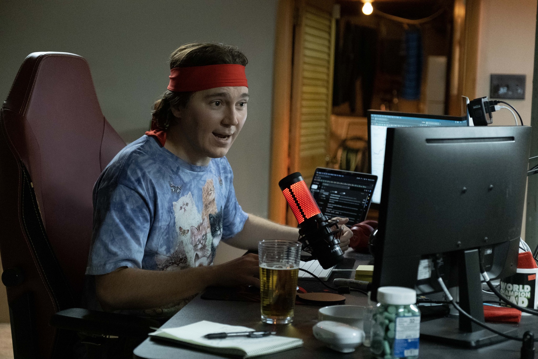 หนัง Dumb Money