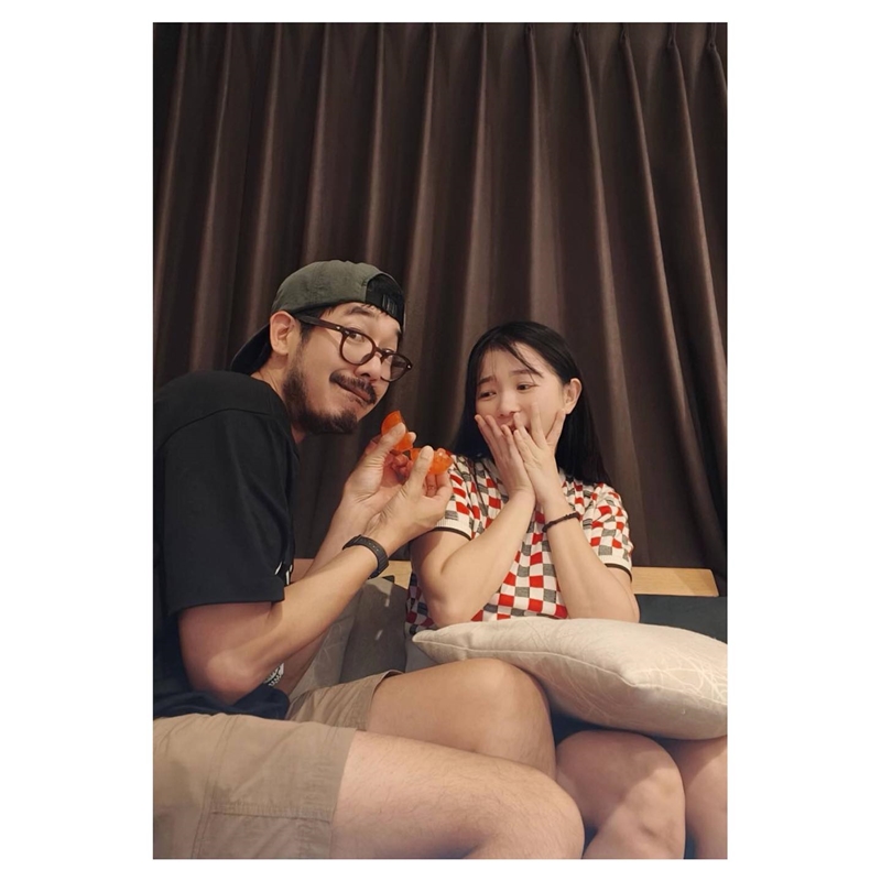 เวียร์ ศุกลวัฒน์ สวีต วิกกี้ พีมนต์ญา เซอร์ไพรส์ครบรอบแต่งงาน 3 ปี 