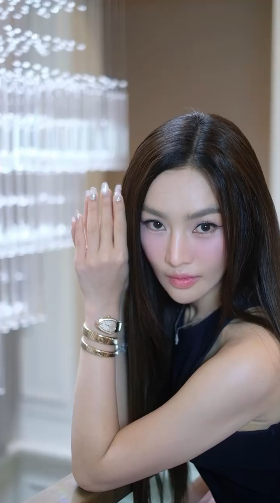 เส้นด้าย สอดอStyle