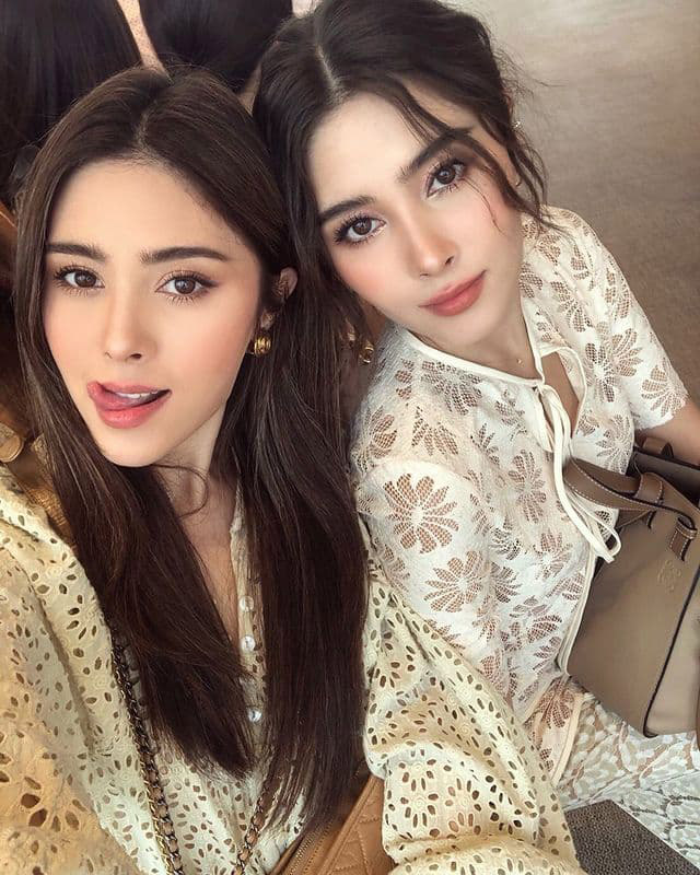 นิกกี้ นิโคล กิตติวัฒน์ ประวัติน้องสาวฝาแฝดของ มิลลี่ คามิลล่า ทายาทอดีตนางแบบชื่อดัง