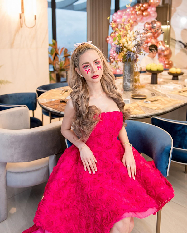 เกลิน ธัญรดี ประวัติ