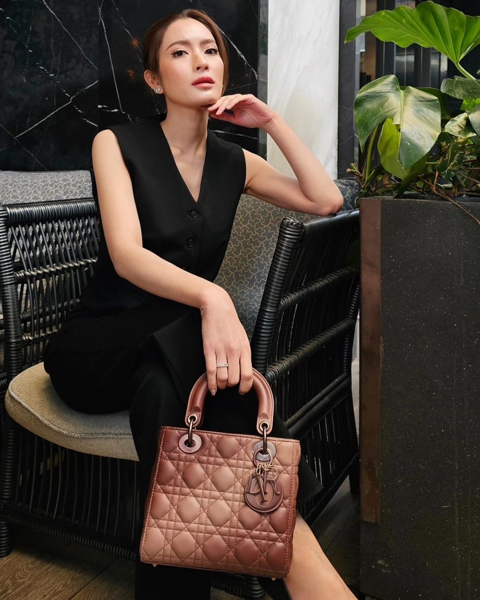 แอฟ ทักษอร