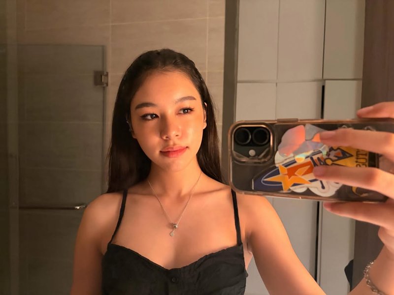 ทั้งสวยทั้งเก่ง ! น้องแตงโม ลูกสาว แจง - แจ๊ส ชวนชื่น สอบเทียบจบ ม.6 ในวัย 16 ปี 