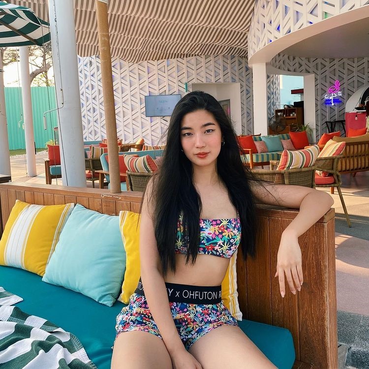 ก้อย อรัชพร