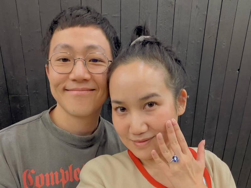 บุ๊ค ใบหยก เผยข่าวดี เตรียมวิวาห์แฟนหนุ่ม บอล ภัสพงษ์