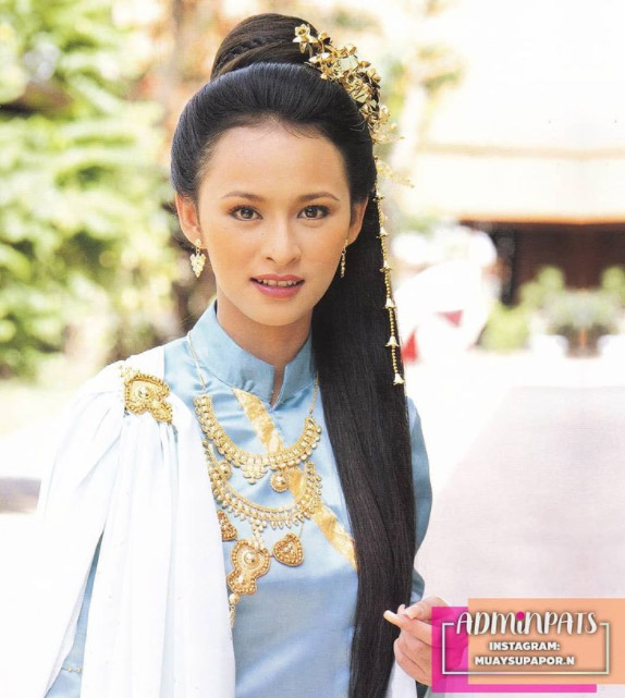 อดีตนักแสดง