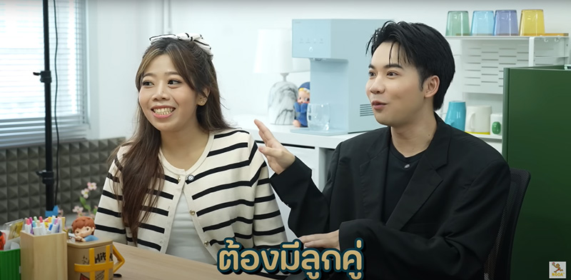 ตีท้ายครัวบุกออฟฟิศคู่หูอินฟลูฯ มอส-มาย